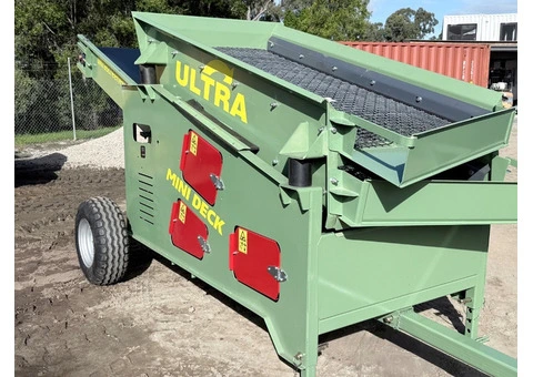 Ultra Mini Deck Vibrating Screener - 3/4