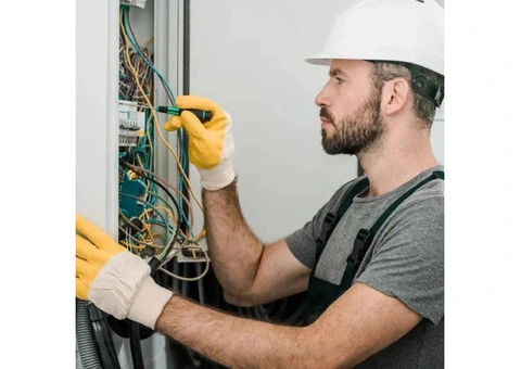 Get Professional 24-Hour Electrician at Competitive Rates