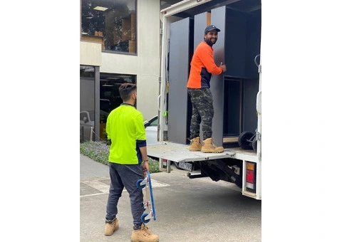 Relocating from Melbourne? Expert House Movers – Sydney, Brisbane, Adelaide & Beyond - 1/5