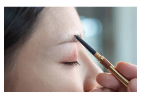 Expert Eyebrow Tinting at a Leading Day Spa in Perth