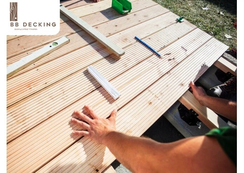 Custom Deck Builder in Brisbane for Modern Homes