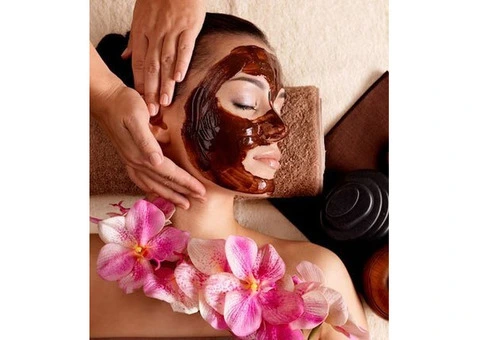 Achieve Flawless Skin with Our Advanced Beauty Treatment Service