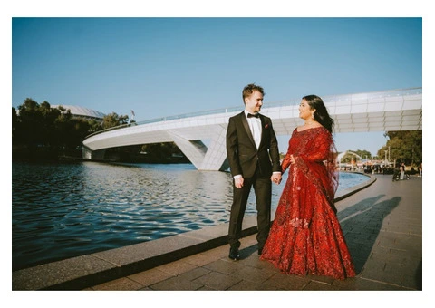 Affordable Wedding Photographers in Balgownie – Purple Bird Photo - Australia - 1/3