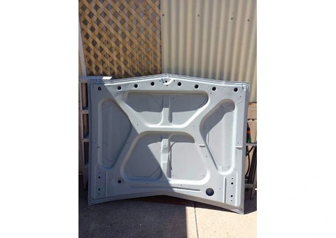 Holden HQ Bonnet - 2/2