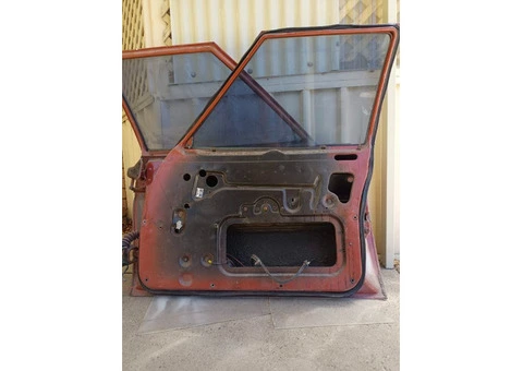 HX Statesman Front Doors - 3/4