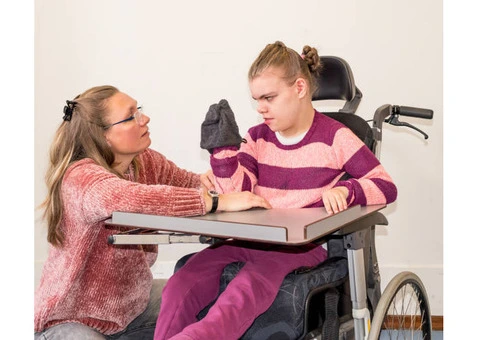 Quality NDIS Personal Care In Geelong | Aussie Healthcare | Contact 1800414191 - 2/4