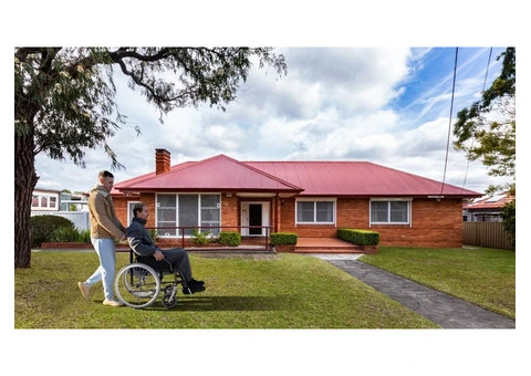 Call Today for Emergency NDIS Short Term Accommodation Enquiry in Berriedale - 3/4