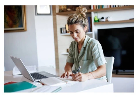 Get Qualified with TAE40122 Certificate IV in Training and Assessment Online