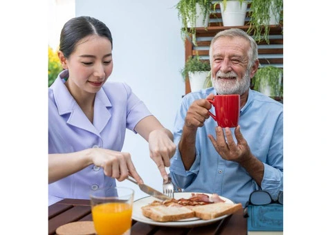 Trusted Personal Care Workers for Safe and Comfortable Living - 2/6
