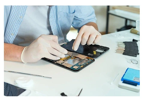Professional iPad Repair Services with Same Day Fix Available - 3/4