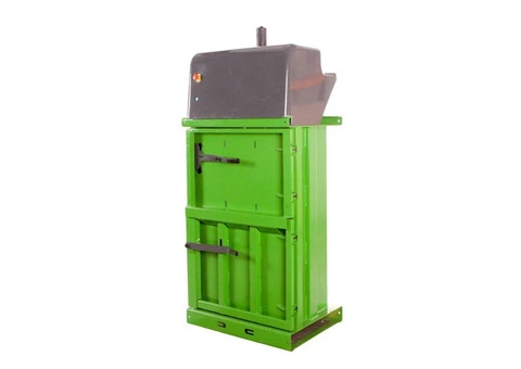 V4 Small Baler