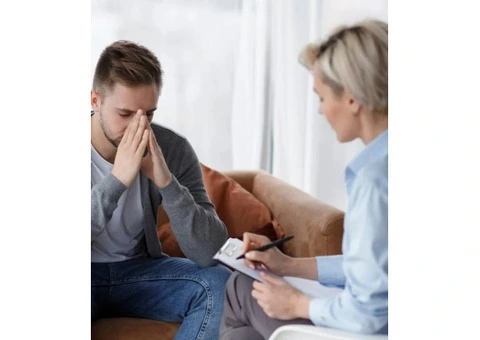 Counselling Services Near Brisbane – Call for Support - 6/8