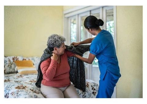 Struggling With Daily Care Alone? Safer Home Support Starts Today - 3/4