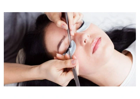 Get Flawless Eyelash Extensions in Perth for Effortless Beauty