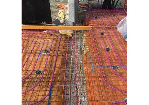 Solar hydronic heating