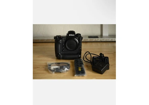 Nikon Z 9 45.7MP Mirrorless Camera - Black - 2/4