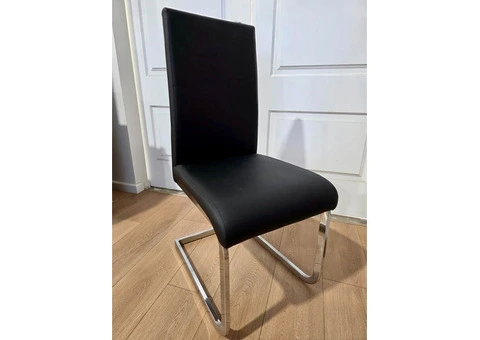 Salon Makeup Chair and Round Ottoman Stool for Your Vanity