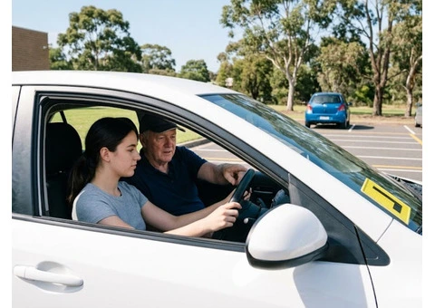 Driving School in Clayton with Flexible and Easy Lessons