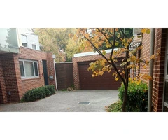 Create Stunning Spaces with Melbourne’s Landscape Gardeners