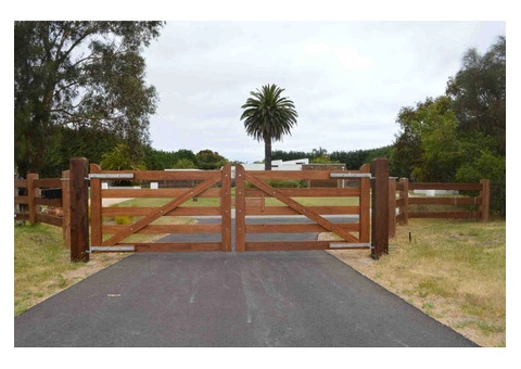 What Types of Automatic Gates Are Available in Mornington?
