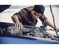 Top Signs Your Car Needs Expert Engine Repair Services