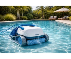 Australia’s Best Robotic Pool Cleaner – GT Freedom Smart Pool Robot