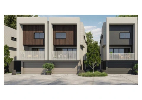 Luxury Riverfront Townhouses in Hope Island - 2/6