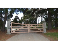Where Can You Compare Automatic Gates in Mornington?