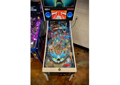 Jaws Limited Edition (LE) Pinball Machine #533 of 1000 made - 3/13
