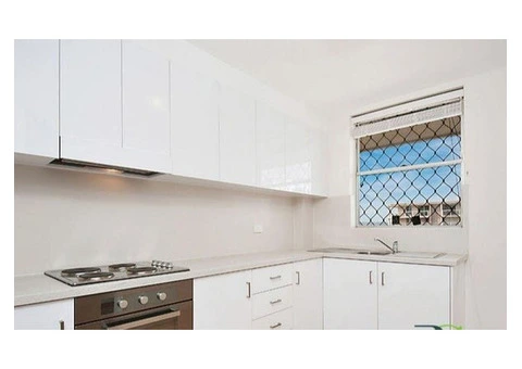 Modern 2 Bedroom Apartment for Rent in South Perth - 10/13