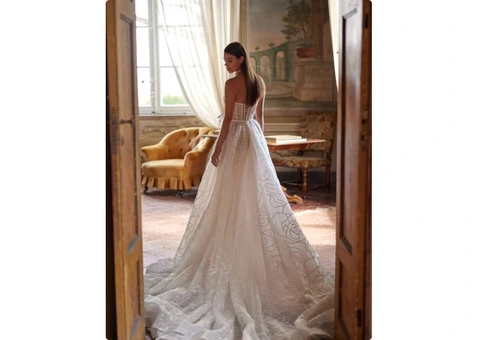 Wedding Dresses in Braeside at Be a Star Bridal