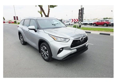 2024 Toyota Highlander XSE - 1/3
