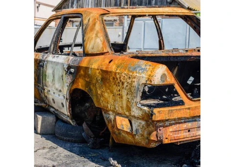 Junk Car Removal Melbourne – Instant Cash for Unwanted Cars | Call Now - 2/3