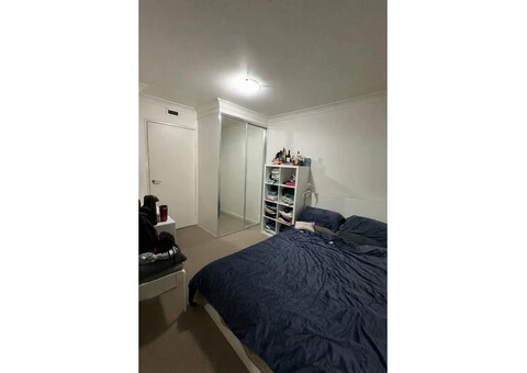 Moving out Sale - 3/5