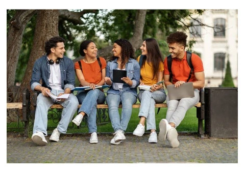 Gain Practical Skills with a Community Services Course Online ( CHC52021 )