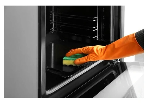 Leaf Blowing in Melbourne | Lika Cleaning & Gardening Melbourne - 8/10