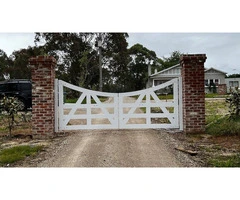 Why Choose Portsea Style Timber Gates for a Timeless Coastal Look?