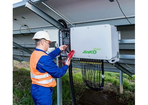 Maximise Your Solar Savings with a Solar Battery in Sunshine Coast