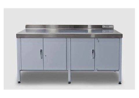 Organise Your Workspace with a Reliable Tool Cabinet Workbench