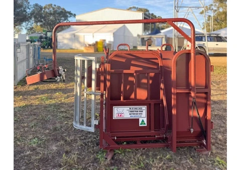 Air Calf Cradle, Button Activated Pneumatic Tilt - RPM Livestock equipment