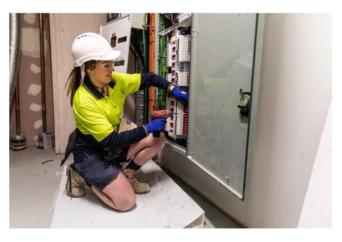 Electrician Curl Curl – Keeping Your Property Powered Safely