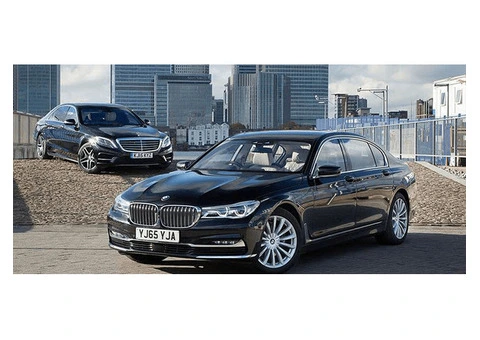Experience Luxurious Chauffeur Service in Melbourne