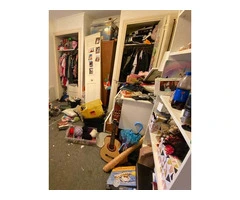 Can a Decluttering Service Help Maximise Storage Space?