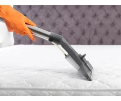 Mattress Cleaning in Docklands | Deep Steam Cleaning | Clean House Melbourne