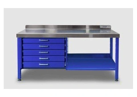 Move a Stainless Steel Table with Wheels Instead of Carrying Everything