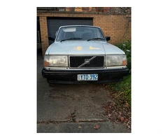 1989 Volvo 240 GL Auto – Immaculate Classic – 219,565 km