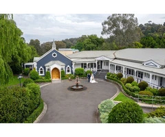What Sets the Best Wedding Venues in Melbourne Couples Choose Apart