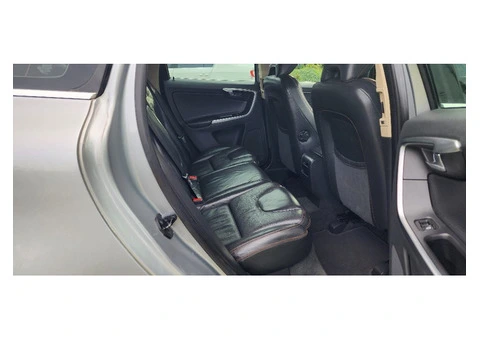 Volvo XC60 AWD D5 2009 - 9/11
