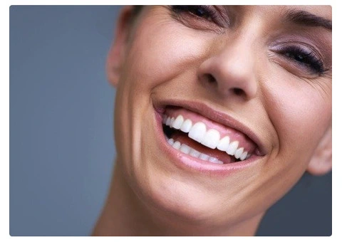 Experience a Brighter Smile with a Teeth Whitening Dentist
