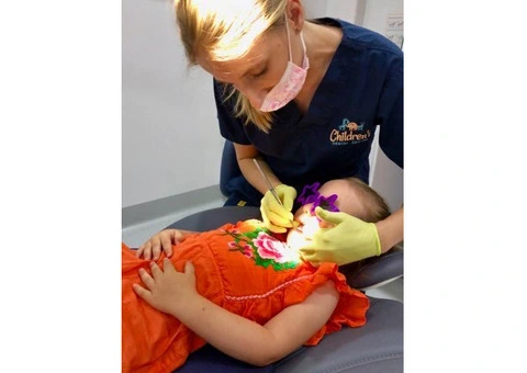 White Crowns for Children | Natural‑Looking Kids’ Tooth Repair - 4/4